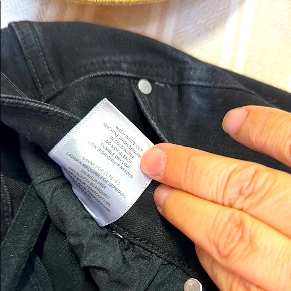 Blakely Black Distressed Jeans - Picture 11 of 14